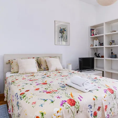 Zara Apartment